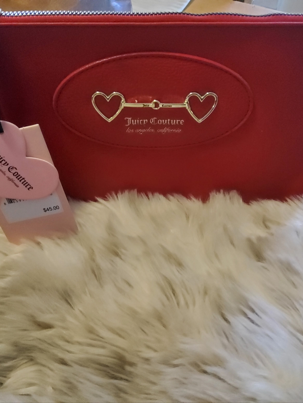 NWT Juicy Couture "Heart to Heart" Wristlet